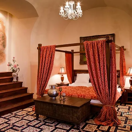 Chateau 4* Zbiroh