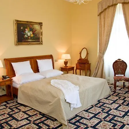 Hotel Chateau