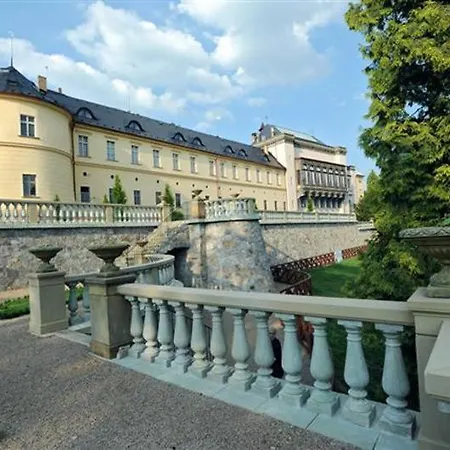 Hotel Chateau Zbiroh