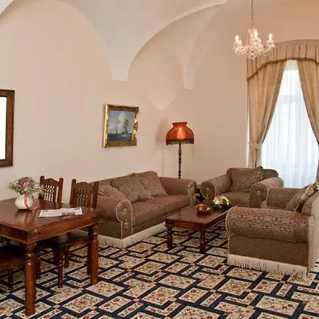 Chateau 4* Zbiroh