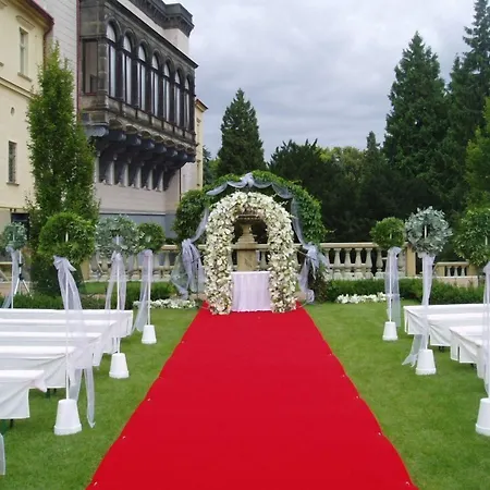 فندق Chateau