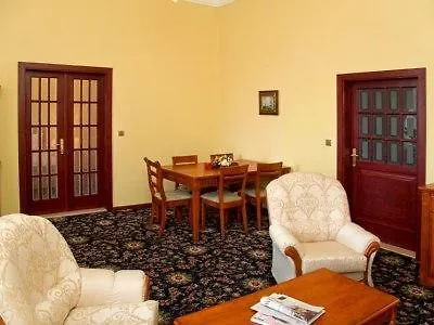 Chateau 즈비로흐