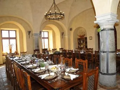 Hotel Chateau