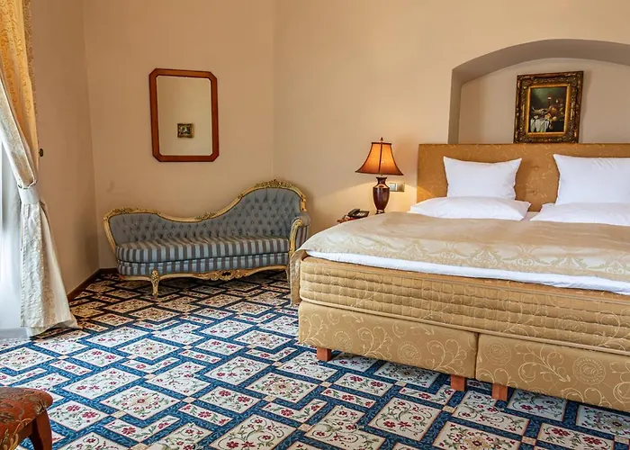 Chateau 4* Zbiroh