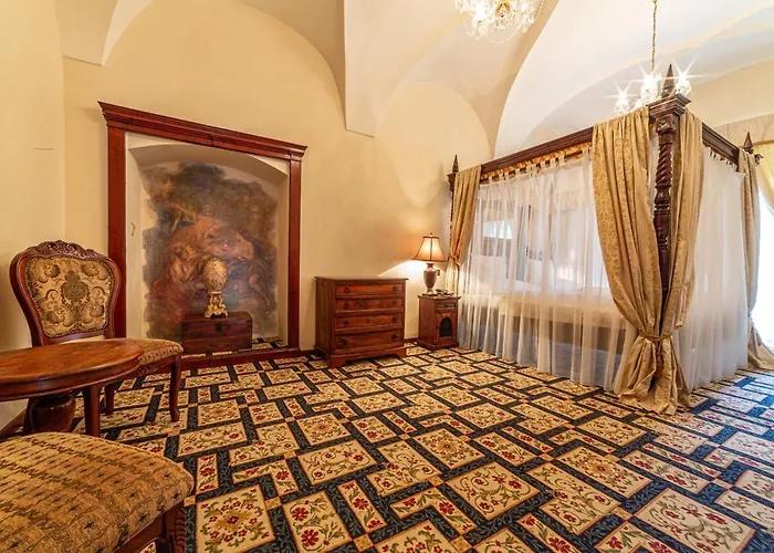 Chateau מלון