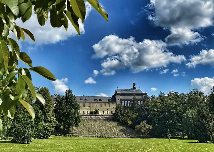 Chateau Hotel Zbiroh