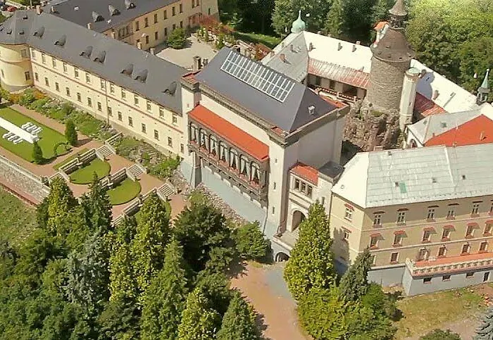 Chateau Hotel