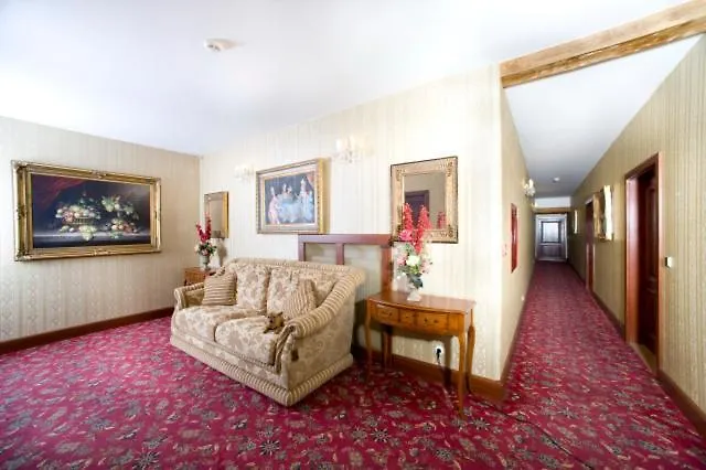 Hotel Chateau